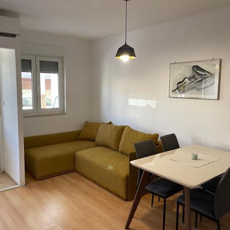 Apartment Dado Dugi Rat Exterior foto